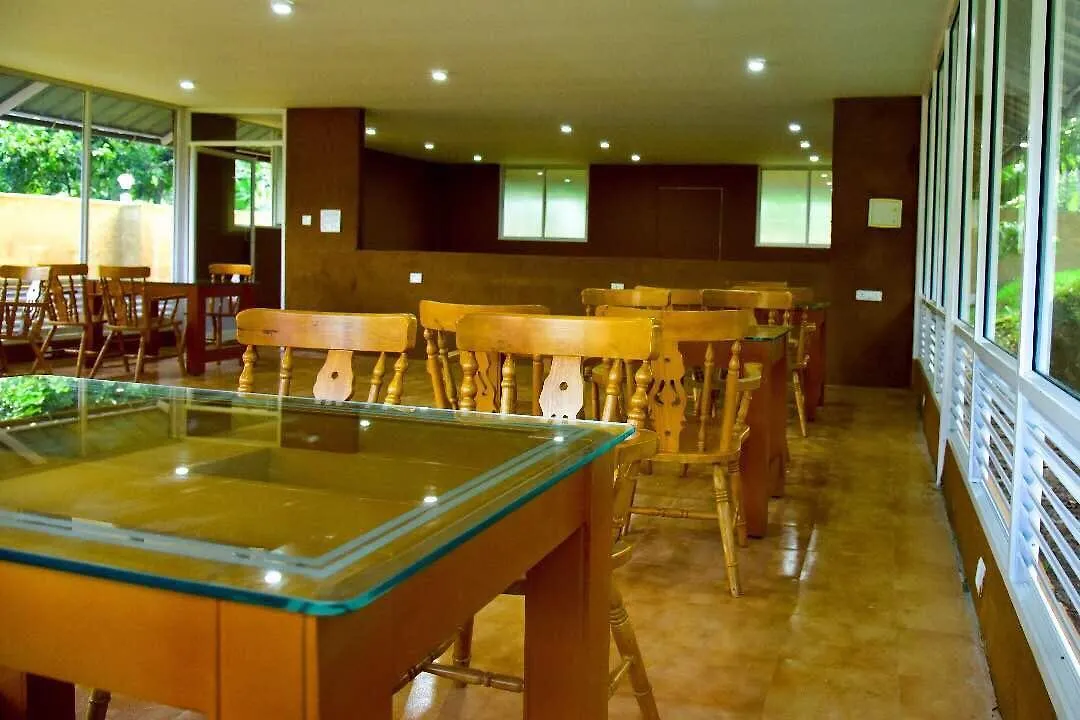 Aurum White Lily Resort Sultan Bathery Indie
