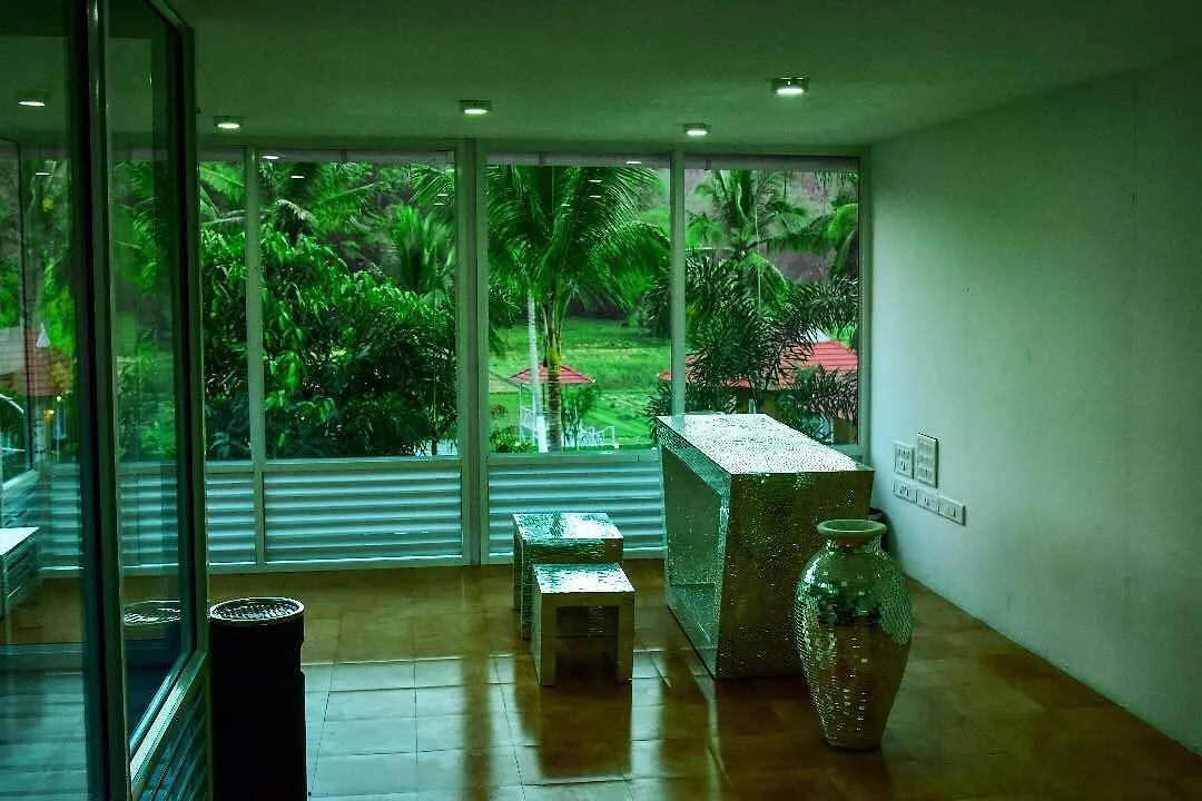 סולטאן באטרי Aurum White Lily Resort