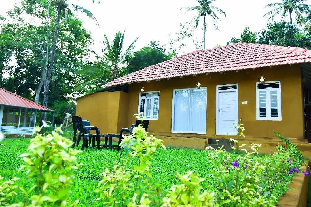 סולטאן באטרי Aurum White Lily Resort 0*, סולטאן באטרי הודו